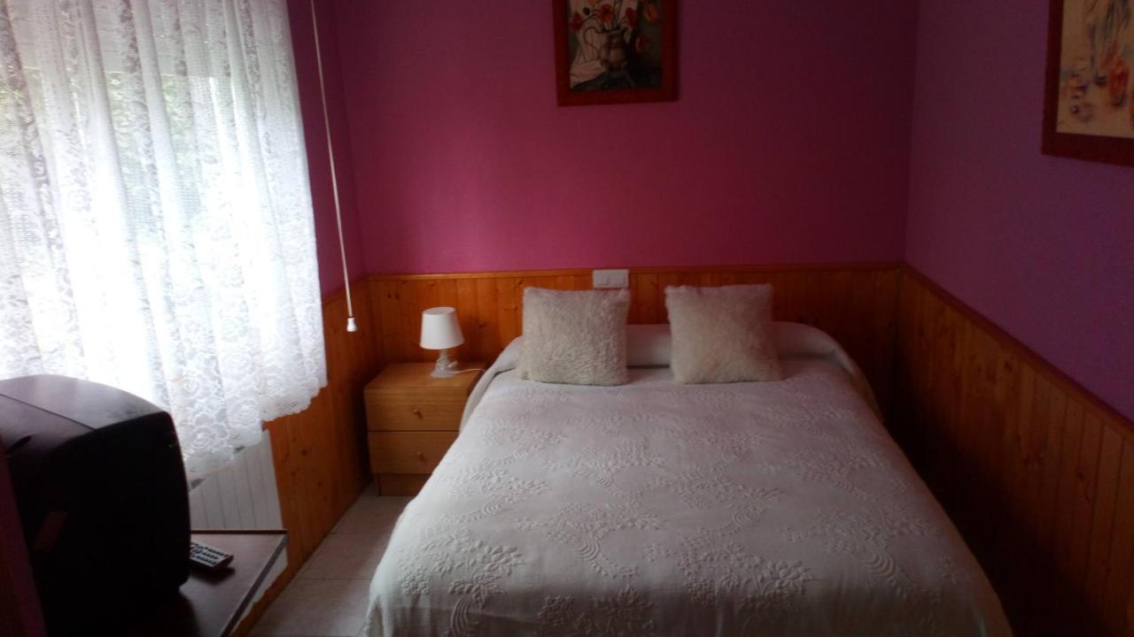 Hostal El Venero Sotillo de la Adrada Kültér fotó
